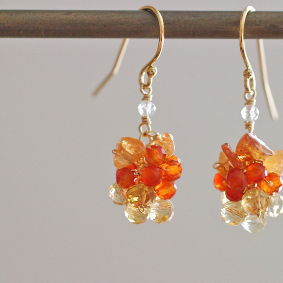 yamabudo : Carnelian&Citrine Tama（earring）橙と透明な光の石の玉房の耳飾り 3枚目の画像