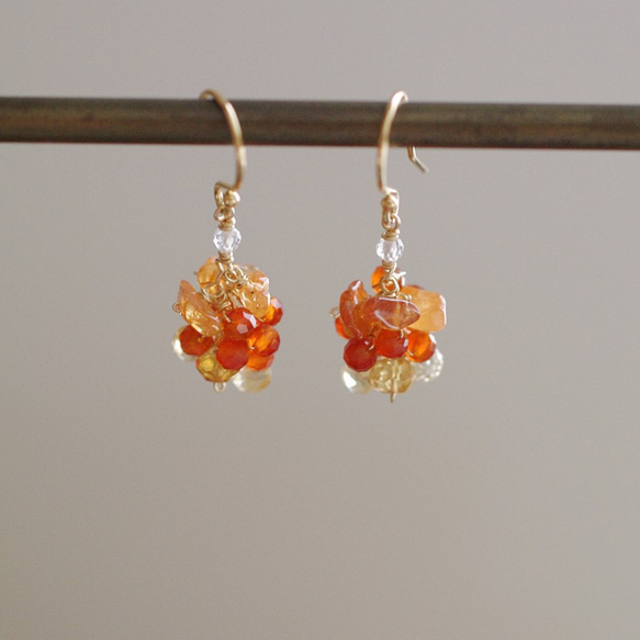 yamabudo : Carnelian&Citrine Tama（earring）橙と透明な光の石の玉房の耳飾り 4枚目の画像