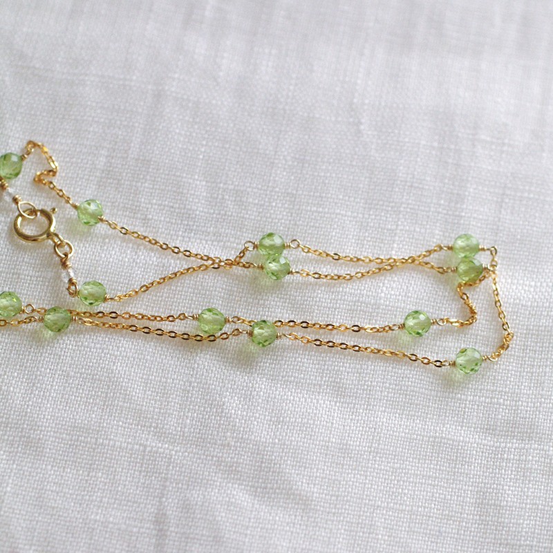station : Peridot（necklace） ペリドットとゴールドチェーンのステーションネックレス