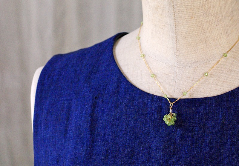 station : Peridot（necklace） ペリドットとゴールドチェーンのステーションネックレス