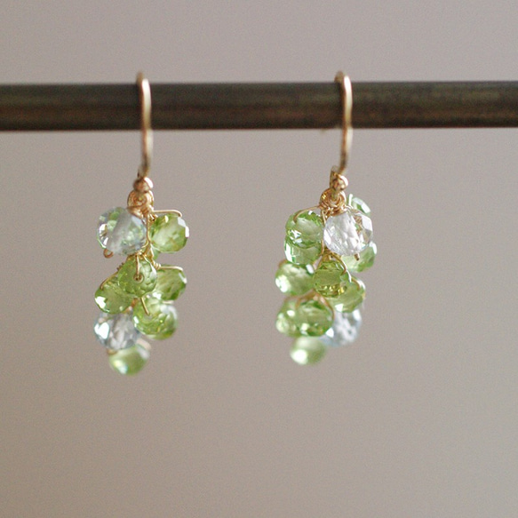 yamabudo : Peridot（earring） ペリドットを小さな房に仕立てた耳飾り 7枚目の画像