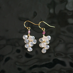 fusa : WhiteChalcedony（earring） 第1張的照片