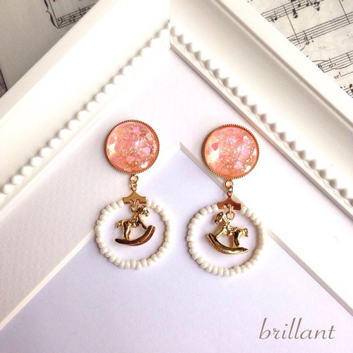 木馬のファンタジーピアス/イヤリング ピアス（その他） brillant 通販  