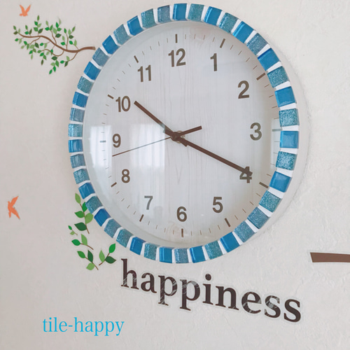 電波時計】コバルトブルーガラスタイルの壁掛け時計 掛け時計