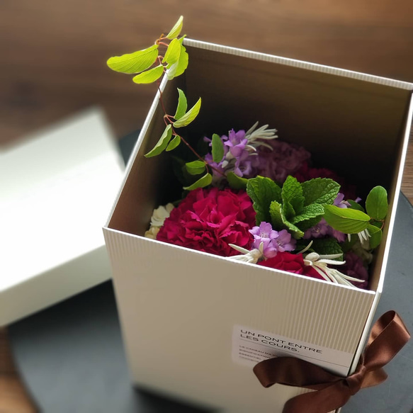 BoxFlower　フレッシュな旬のお花のつめあわせ 3枚目の画像