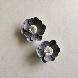 アネモネの布花ミニコサージュ 5枚目の画像