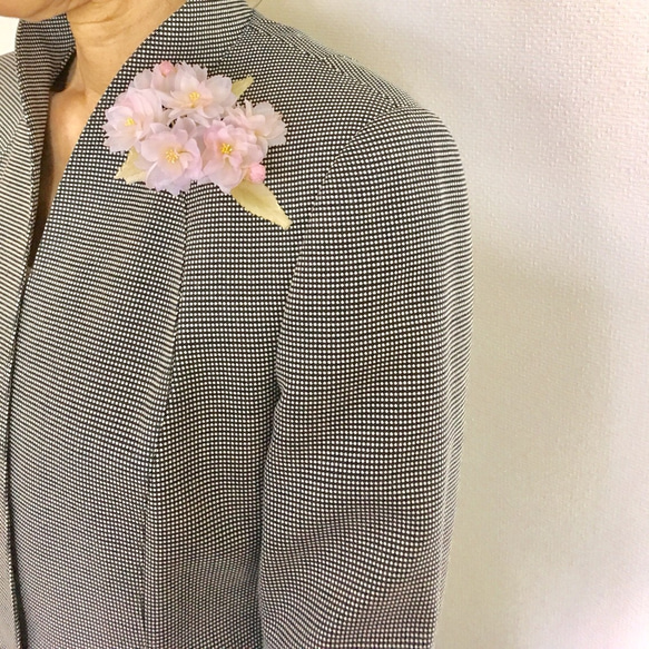 【春限定】桜の布花コサージュ 3枚目の画像