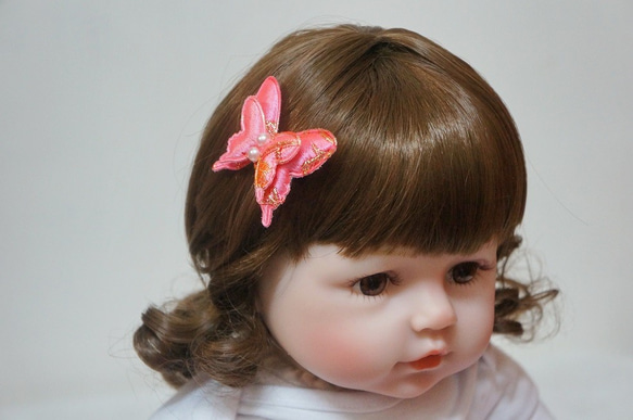 Avondream時尚髮飾-G1-寶寶兒童幼兒嬰兒髮夾-髮夾髮束髮箍髮帶彌月禮盒禮物  蝴蝶 第3張的照片
