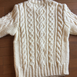 手編みメンズセーター 3枚目の画像