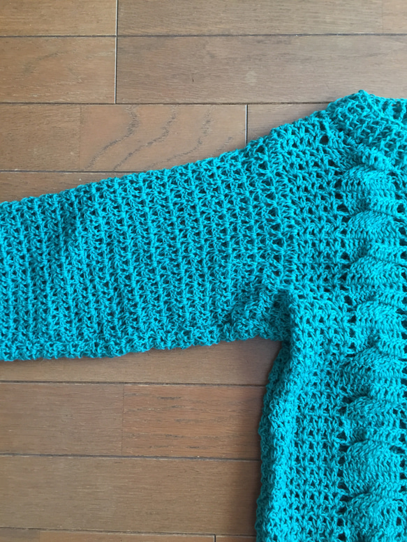 手編みセーター(縄編み模様) 4枚目の画像