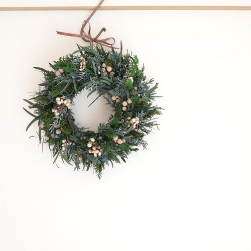 ナンキンハゼのクリスマスリース プリザーブドフラワー 花咲（はなえみ