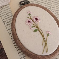 刺繍フレーム(S)＊ピンクの小花 3枚目の画像