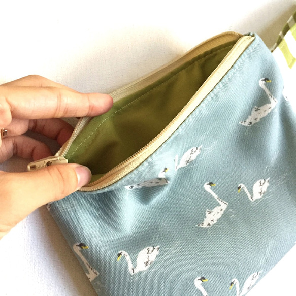 天鵝 手拿包 swan pouch bag 第3張的照片