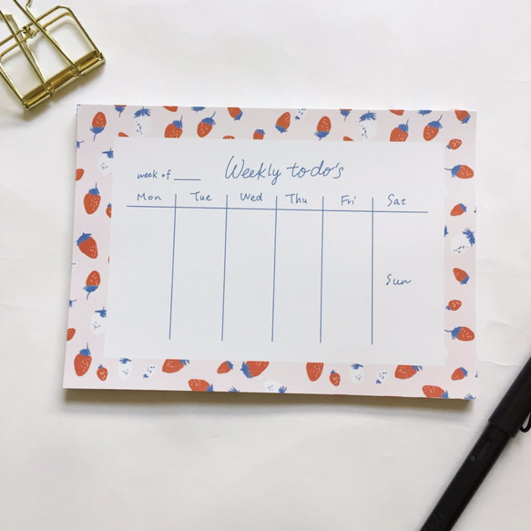 草莓奶昔 桌上型週計劃本 無時效周計畫 週計劃便條本 A5 Notepad Weekly Planner To-do 第3張的照片