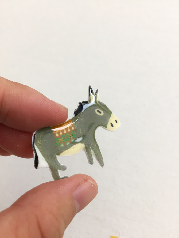 摩洛哥驢子胸針 手工製作插畫飾品 別針徽章 第3張的照片