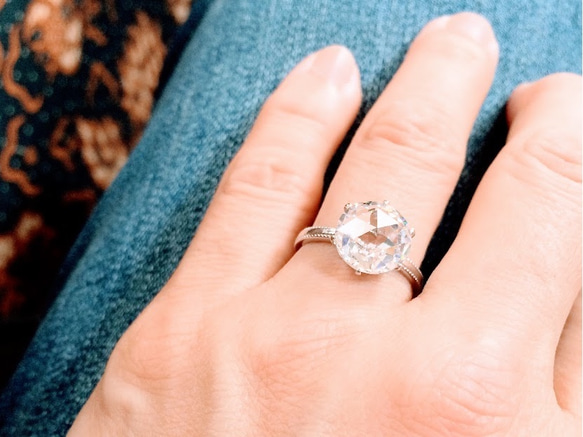 大粒10mmCZ クラシカルローズカットリング ミルグレイン仕上げ シルバー 6枚目の画像