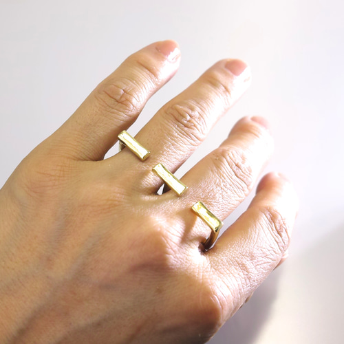 安い購入 ダブルフィンガー inGod 指輪・リング ナックルリング『Square』 アクセサリー