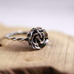 【愛的呢喃】玫瑰戒指 / 純銀戒指 / 麻花戒指 / Sterling Silver Ring / Rose 第1張的照片