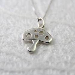 【神奇蘑菇】蘑菇項鍊 / 純銀項鍊 / Sterling Silver Necklace / Mushroom 第2張的照片