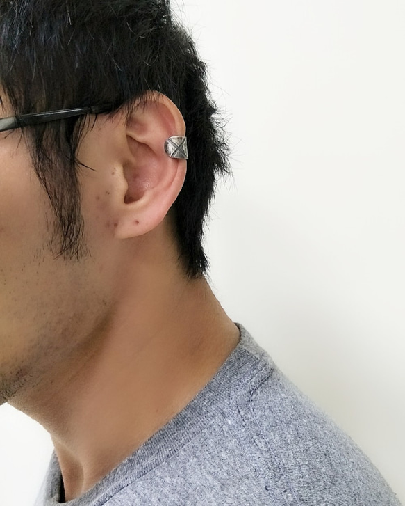 【波紋鍛敲耳飾-單只】純銀耳環/無耳洞/男女適用/Sterling Silver Ear Cuff/Hammered 第3張的照片