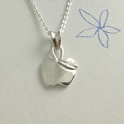 【小蘋果好平安】蘋果項鍊 / 純銀項鍊 / Sterling Silver Necklace / Apple 第1張的照片