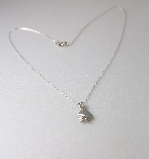 【小桃子好討喜】桃子項鍊 / 純銀項鍊 / Sterling Silver Necklace / Peach 第3張的照片