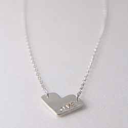 【以愛為名】LOVE文字項鍊 / 純銀項鍊 / Sterling Silver Necklace / LOVE Lett 第3張的照片