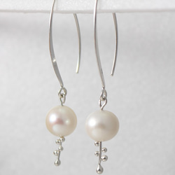 【珍珠光采】天然珍珠耳環 / 純銀耳環 / Sterling Silver Earrings / Pearl 第2張的照片