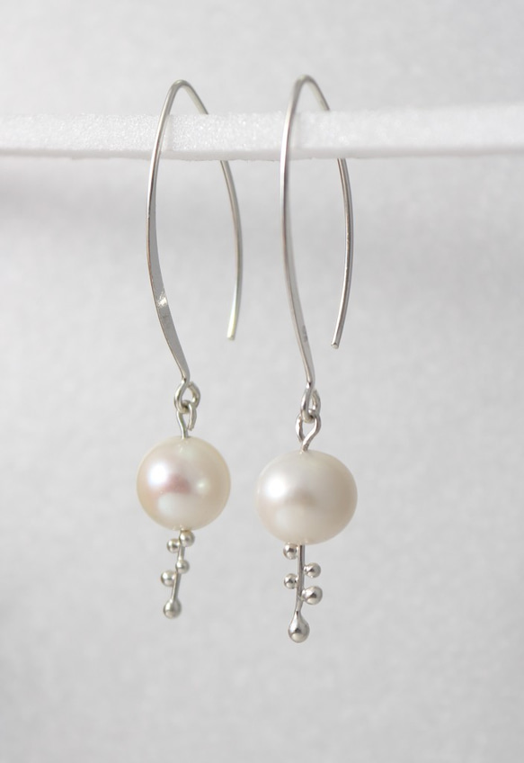 【珍珠光采】天然珍珠耳環 / 純銀耳環 / Sterling Silver Earrings / Pearl 第2張的照片