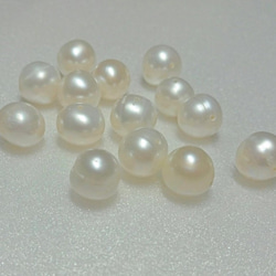 【珍珠光采】天然珍珠耳環 / 純銀耳環 / Sterling Silver Earrings / Pearl 第4張的照片