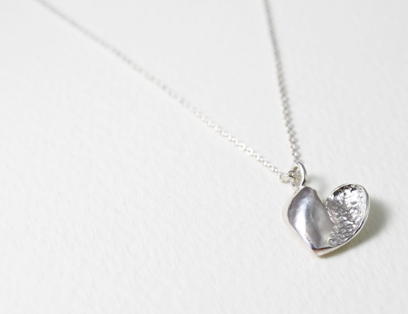 【心扉】愛心項鍊/心型項鍊/純銀項鍊/Sterling Silver Necklace/Heart/Love 第3張的照片