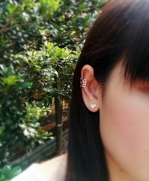 【透かし彫り耳の骨クリップ-１つ】シルバーイヤリング/Sterling Silver Ear Cuff/Earring/ 4枚目の画像