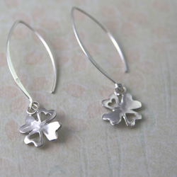 【雙倍幸運】幸運草耳環/純銀耳環/Sterling Silver Earrings/Four-Leaved Clover 第3張的照片