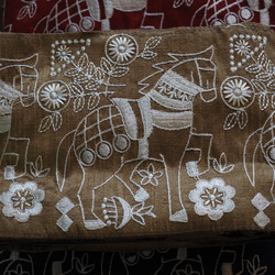 インド刺繍リボン ブレード　馬  カーキ 幅145mm 50cmカット売り(8) 1枚目の画像
