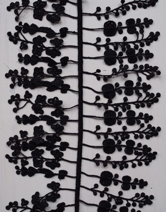化學蕾絲/黑色雙面蕾絲 50cm 斯堪的納維亞圖案 AMBER 第1張的照片