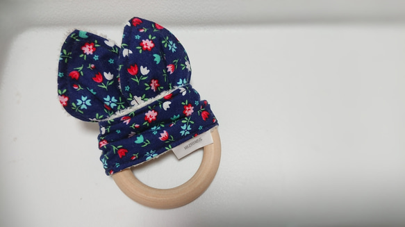 新柄☆カシャカシャ歯固め☆american fabric☆woodenteether☆ 4枚目の画像