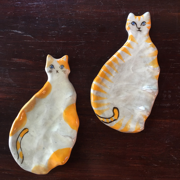 猫のカトラリーレスト縦 二個セット・橙色 1枚目の画像