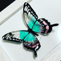 グラデーションが美しい蝶々のヘアゴム 1枚目の画像