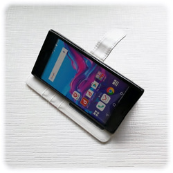 ネイビー花柄イニシャルスマホケース iPhone Android 全機種対応 Xperia Galaxy Aquos 3枚目の画像