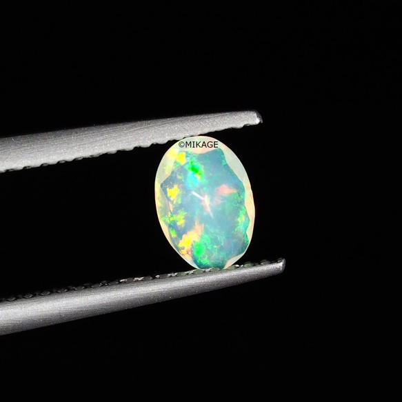 天然石オパールのルースストーン (Opal Loose Stone) 2枚目の画像