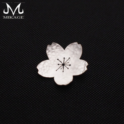 【送料無料】Simply Sakura Pendant (L)：銀９２５桜ペンダントトップ 3枚目の画像