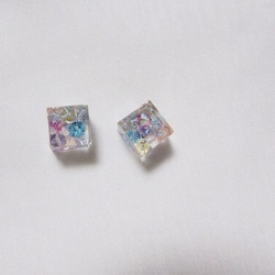 色々CUBEピアス♡（イヤリング、樹脂ピアス可能）1点のみ 3枚目の画像