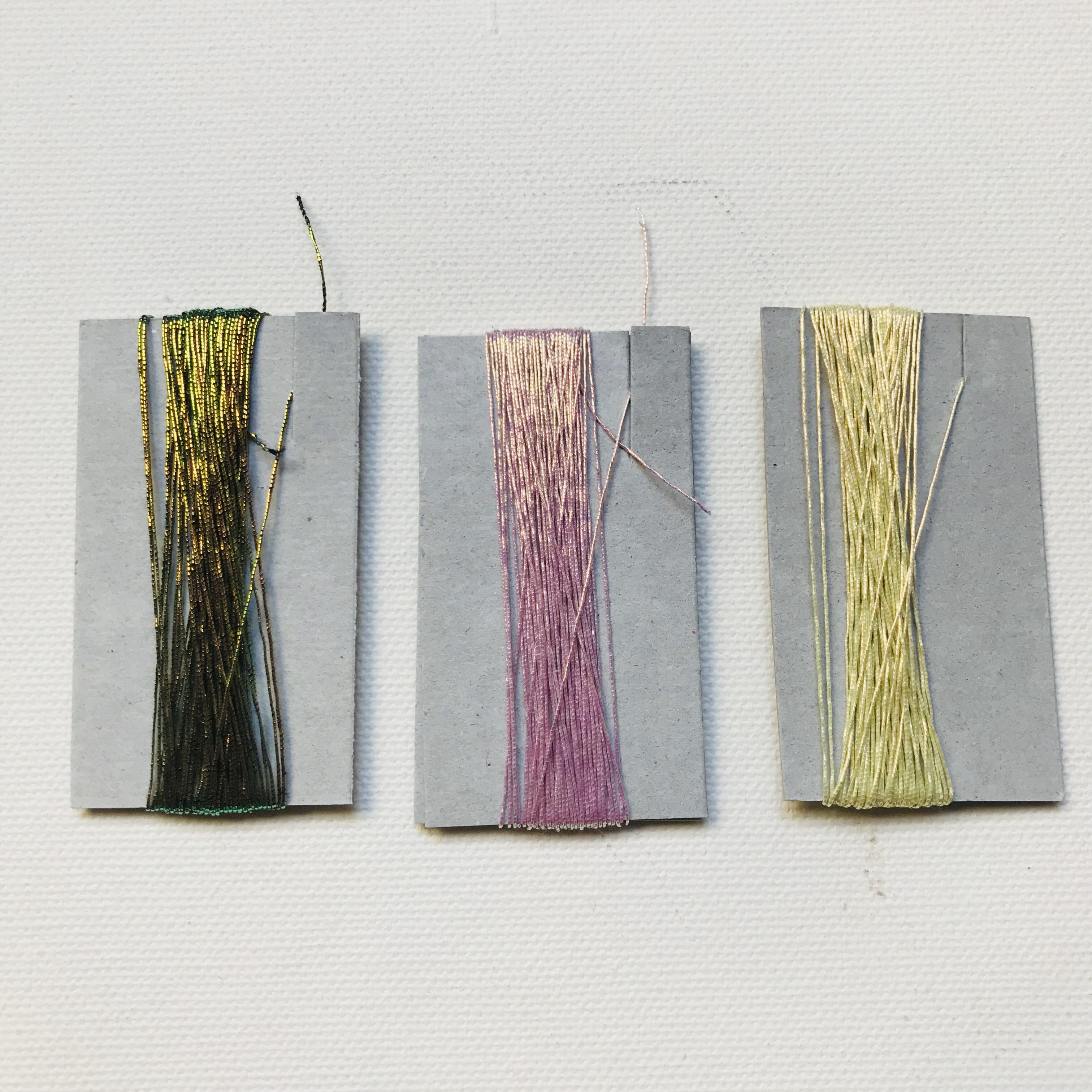 グリッターオーロラ刺繍糸3色セット 糸・ミシン糸 ふらわ 通販