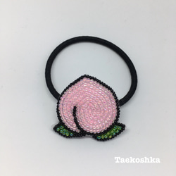 再販☆桃のヘアゴム ビーズ刺繡 ピンク 緑 ヘアゴム Taekoshka 通販