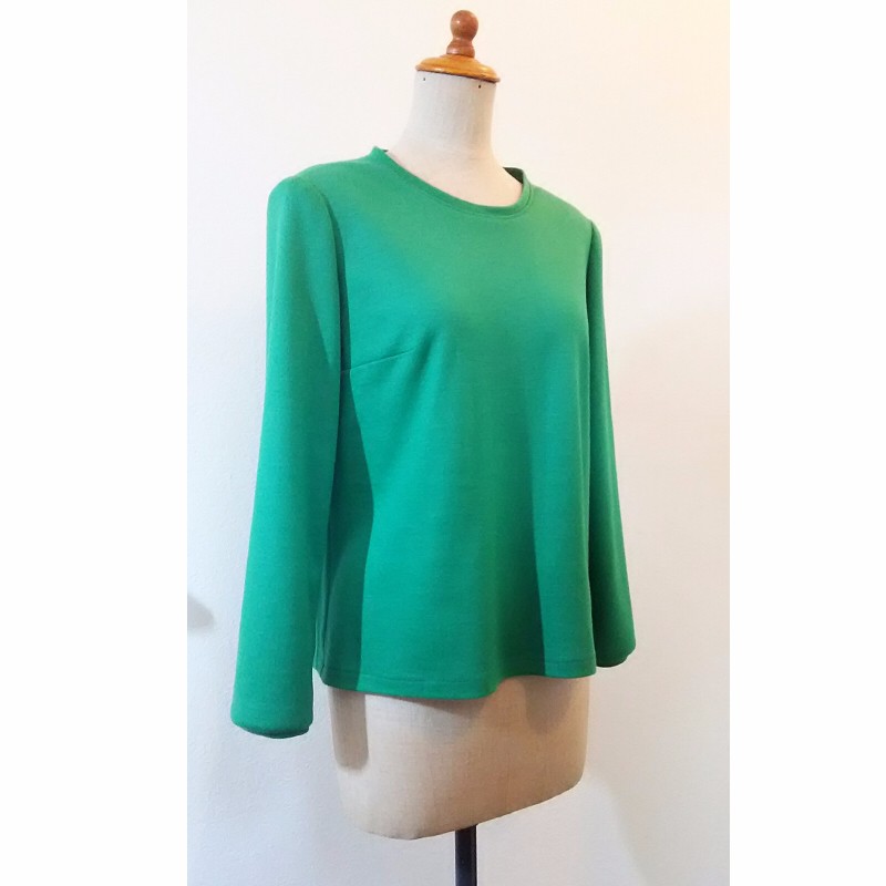 グリーンのカットソー 12号サイズ