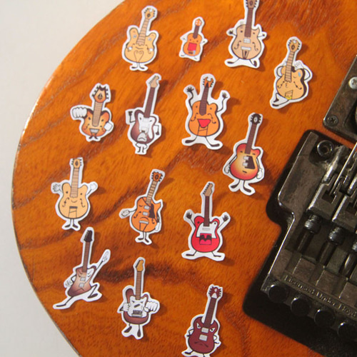 0729-007 エレキギター ※使用感大、ギズ多め、ステッカー貼り込みあり