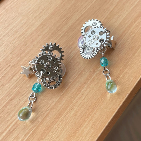 歯車から零れる星と空の雫(イヤーカフ) イヤーカフ hatuharu.snowdrop