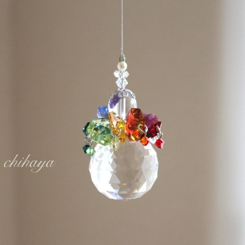 Swarovskiクリスタル 七色の花びら輝くロングサンキャッチャー サン