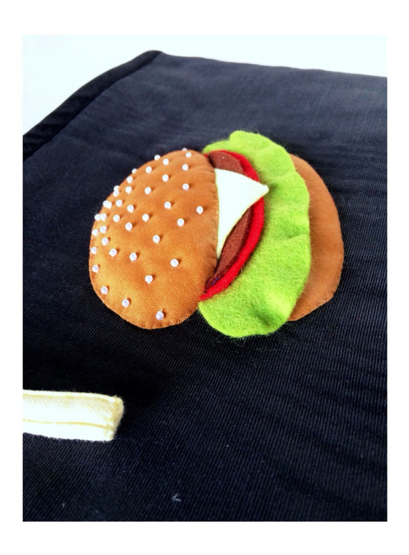 SALE★I ♥︎ hamburger clutch bag (Black) 2枚目の画像