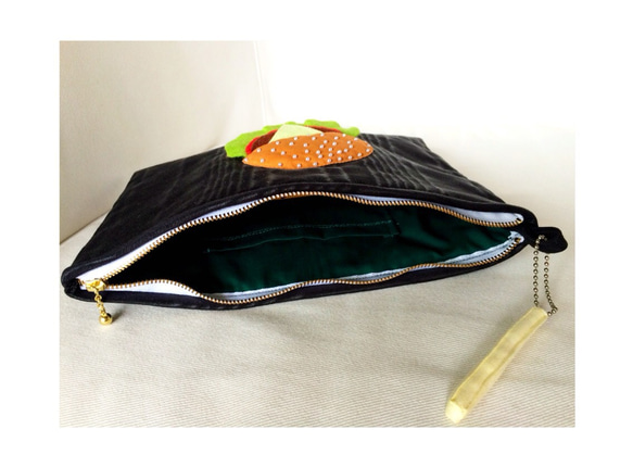 SALE★I ♥︎ hamburger clutch bag (Black) 5枚目の画像